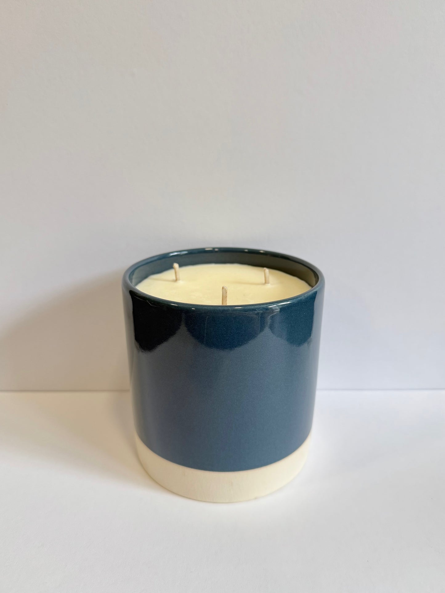 BOUGIE PANTONE - BLEU MARINE